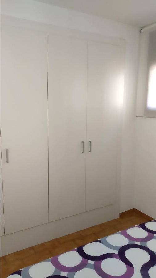 Apartamento Renovado, Luminoso, A 300M De La Playa Apartment เอมปูเรียบราบา ภายนอก รูปภาพ